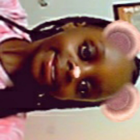 Meet your Posher, Kemyjah - Picture 1 of 1